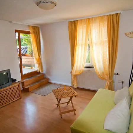 Apartamento Weingut Landmann *